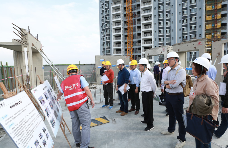 2018年12月6日，廣西區(qū)首個住宅裝配式建筑觀摩會在中天八建南寧興寧·大唐果項目順利召開。