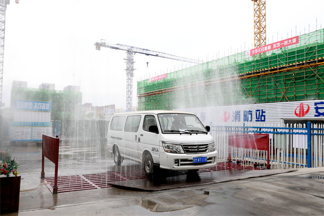 車(chē)輛嚴(yán)格管控，凈身出戶.jpg
